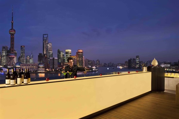 CHINA - Peninsula shanghai, Sir Elly Roof Top Bar