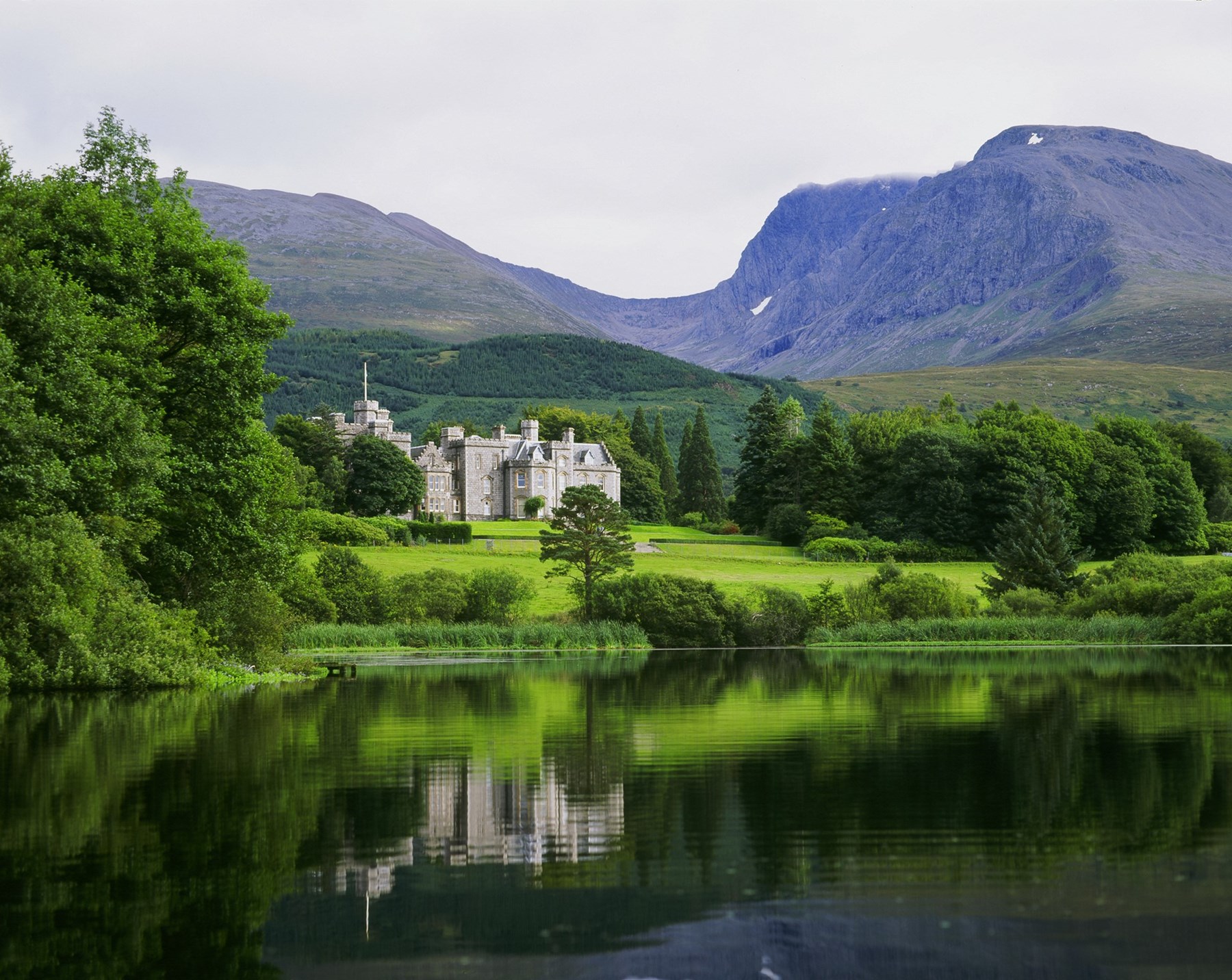 UK Inverlochy Castle
