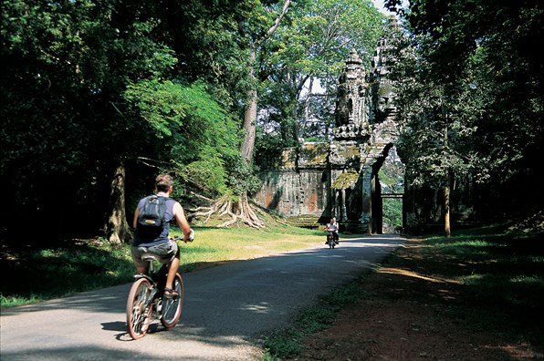 CAMBODIA Angkor Cycling