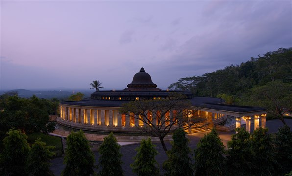 INDONESIA Amanjiwo Borobudur 2