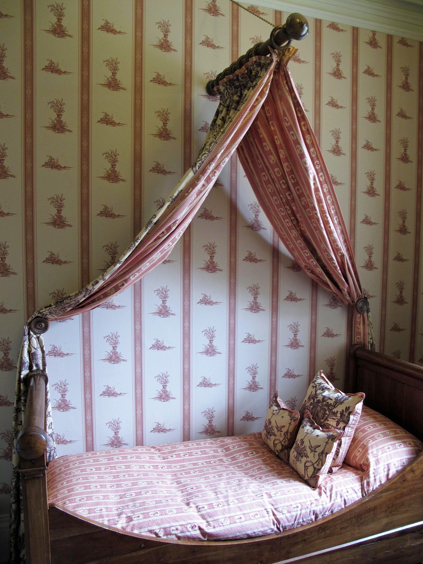 Aldourie Castle Loch Ness Scotland UK 17 