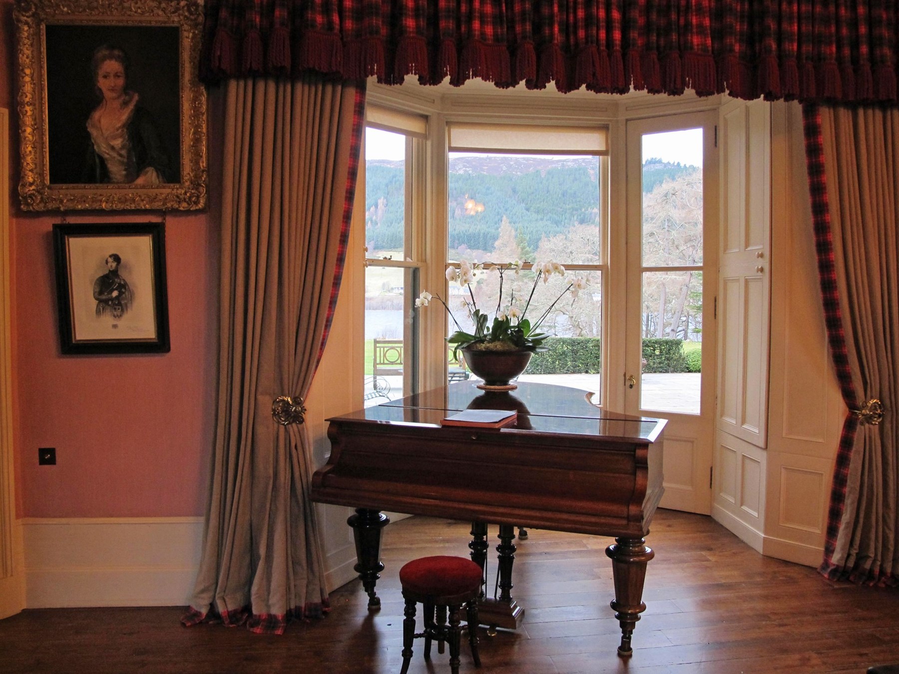 UK Aldourie Castle Loch Ness Scotland UK 22 