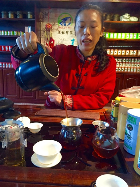 Longji Tea Tasting