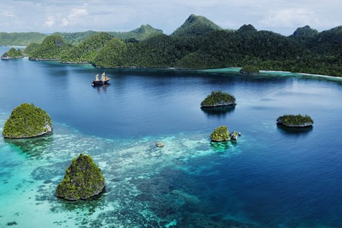Ampersand's Top 10 Travel Destinations in Indonesia