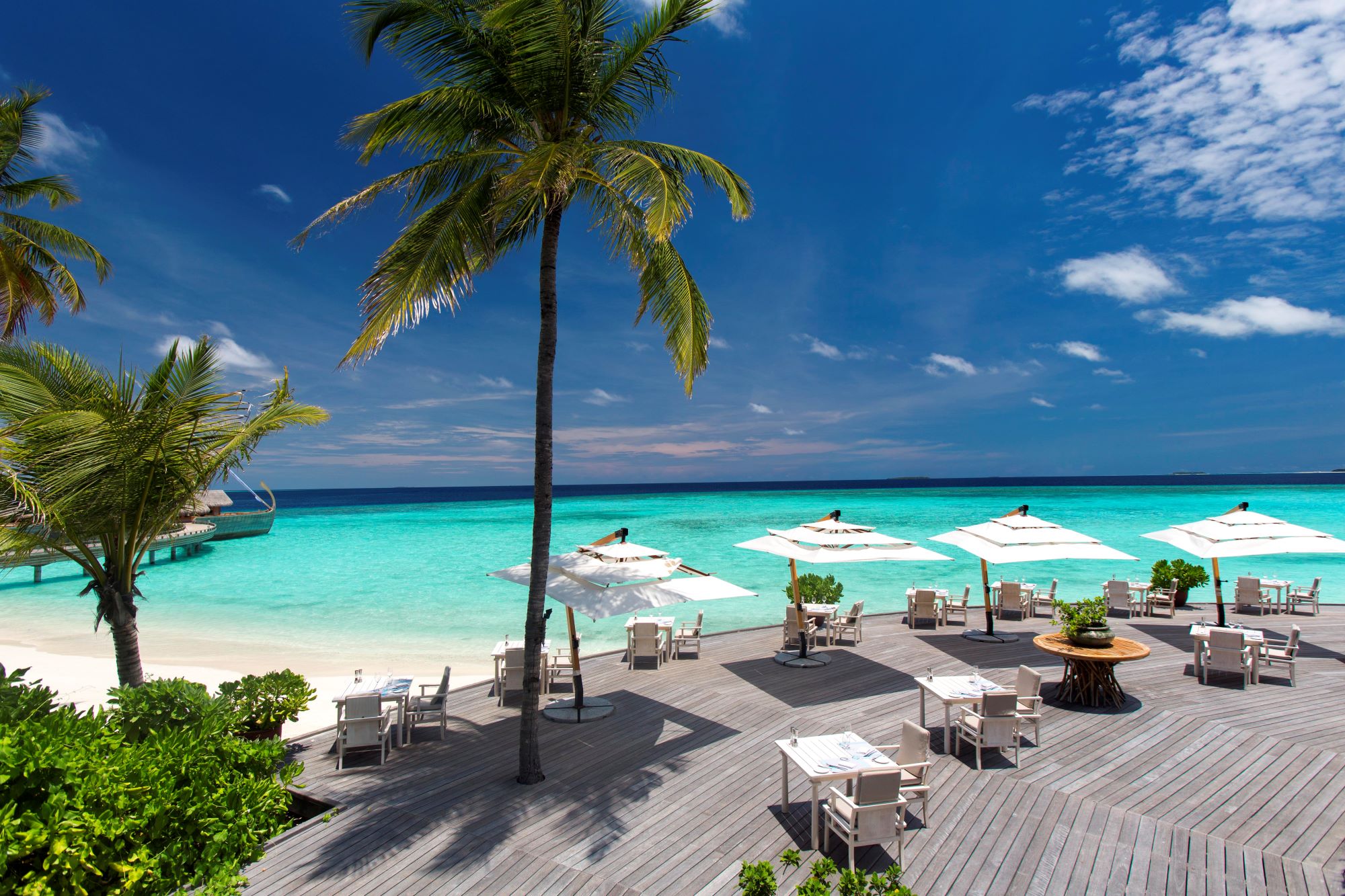 Milaidhoo Maldives Ocean Restaurant 1.jpg