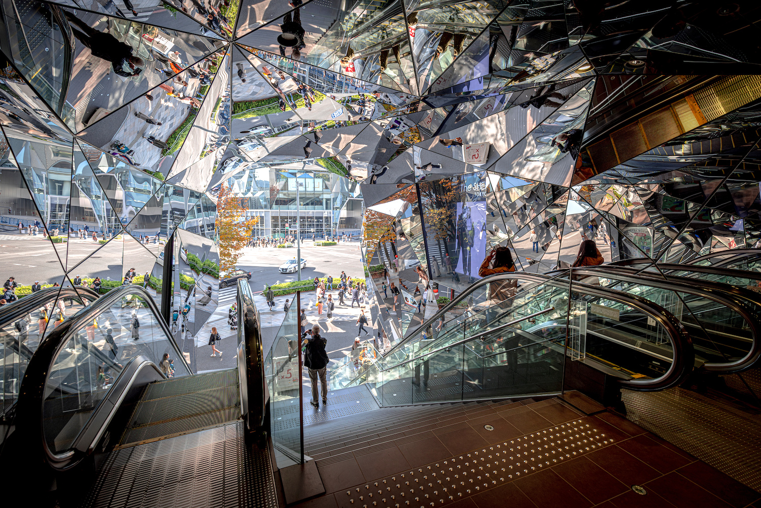 Tokyu Plaza Omotesando.jpg