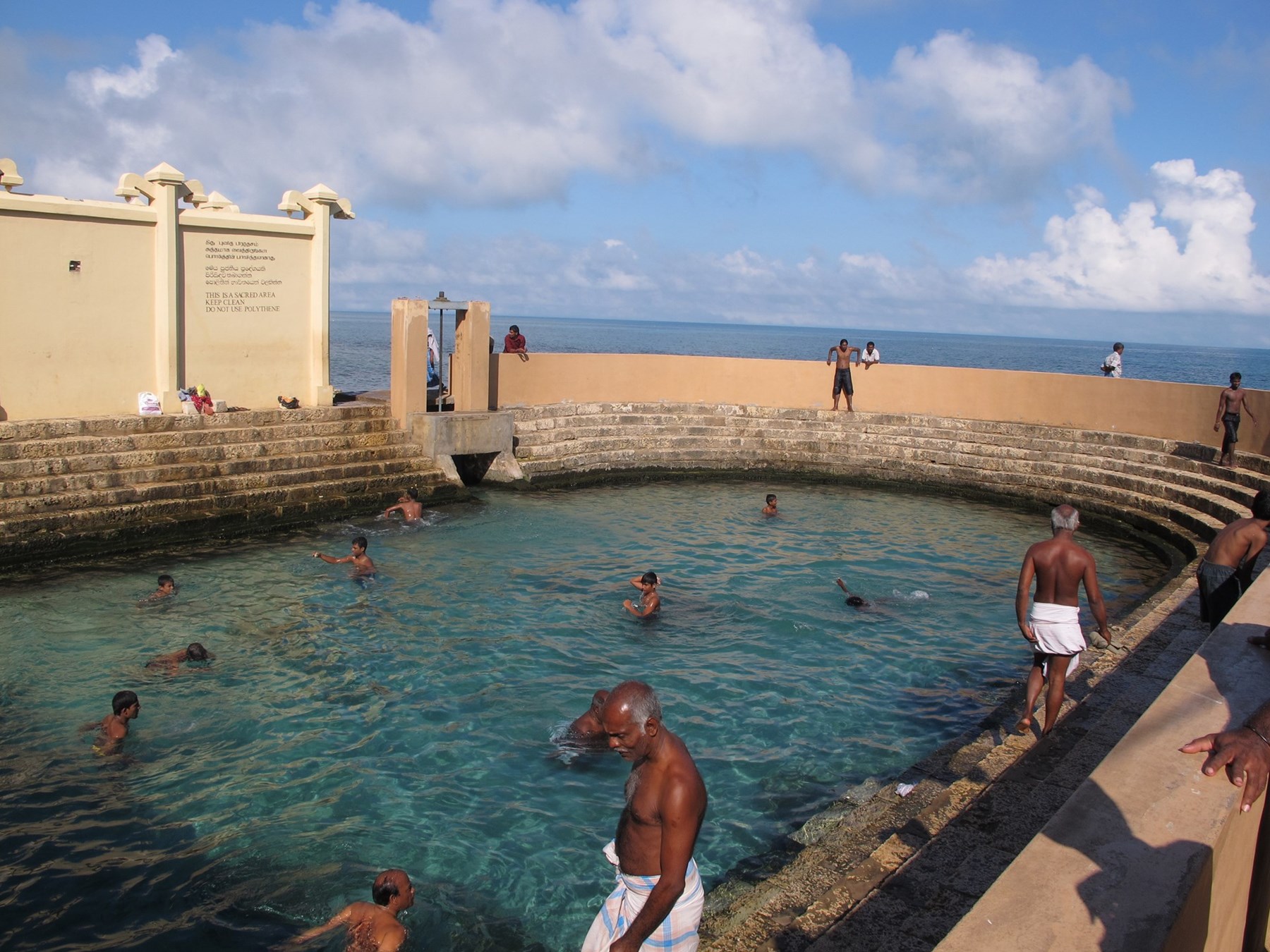SRI LANKA - Jaffna local swimming pool