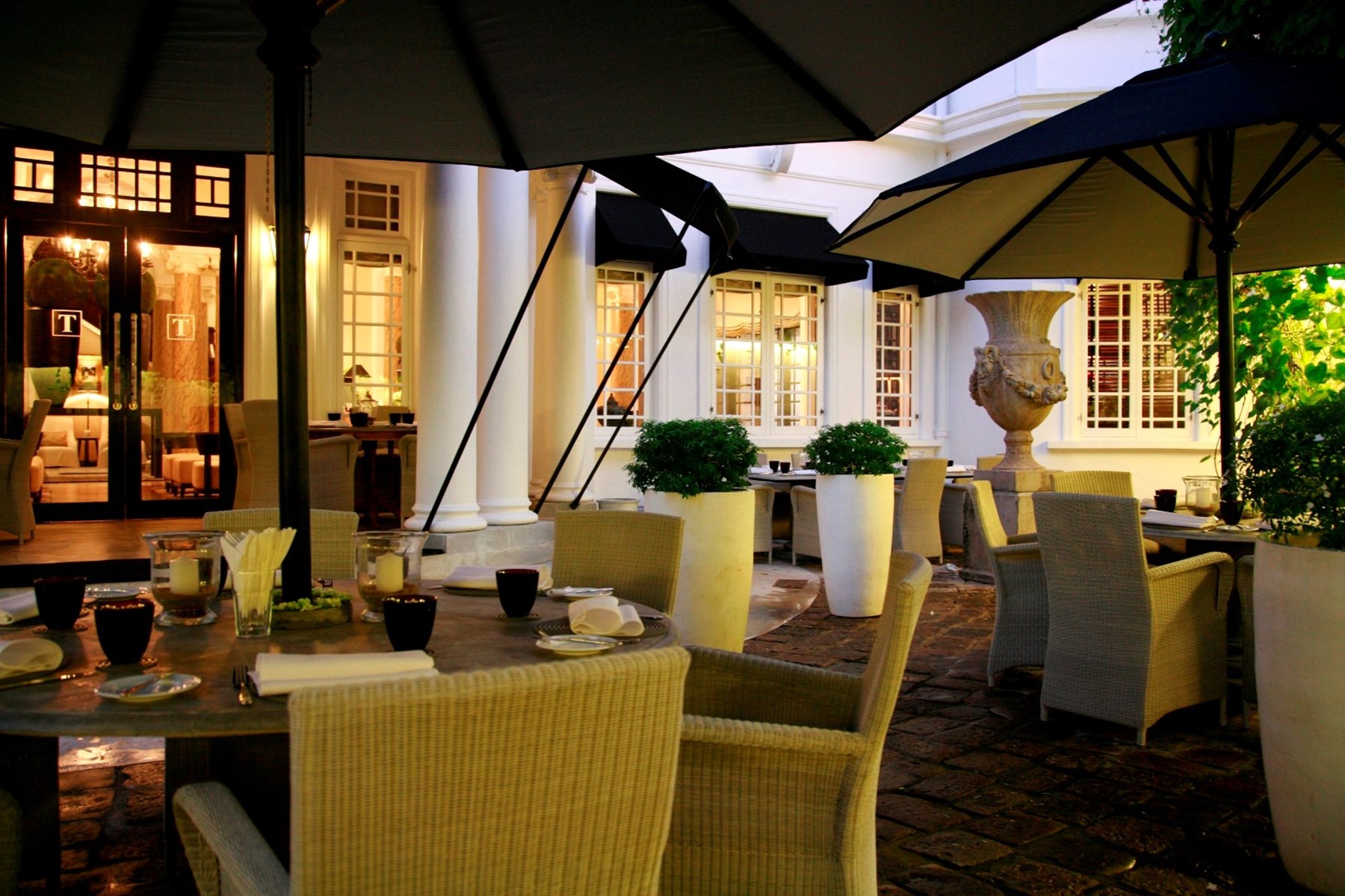 SRI LANKA - Tintagel terrace