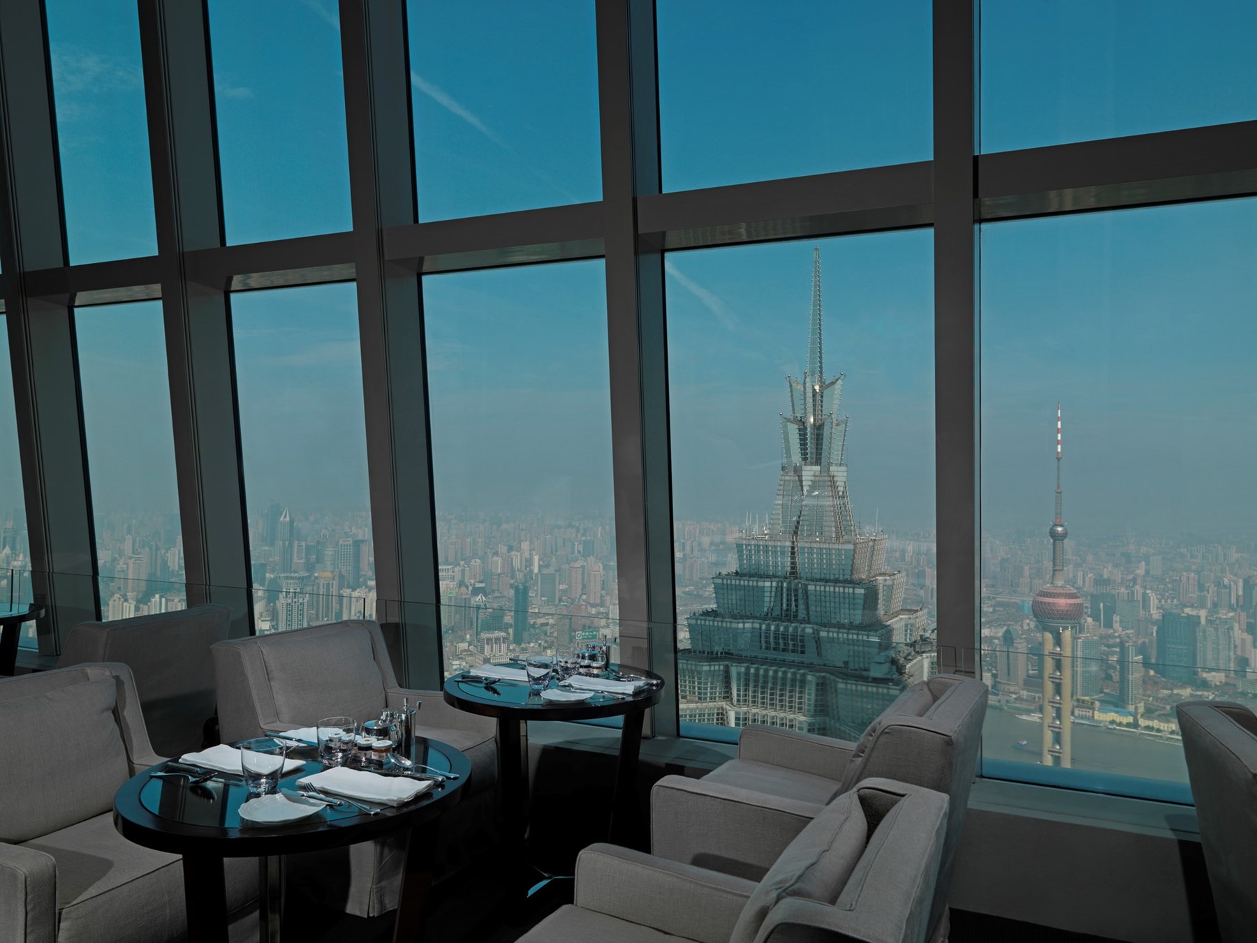 CHINA - Park hyatt shanghai SHAPH Lounge