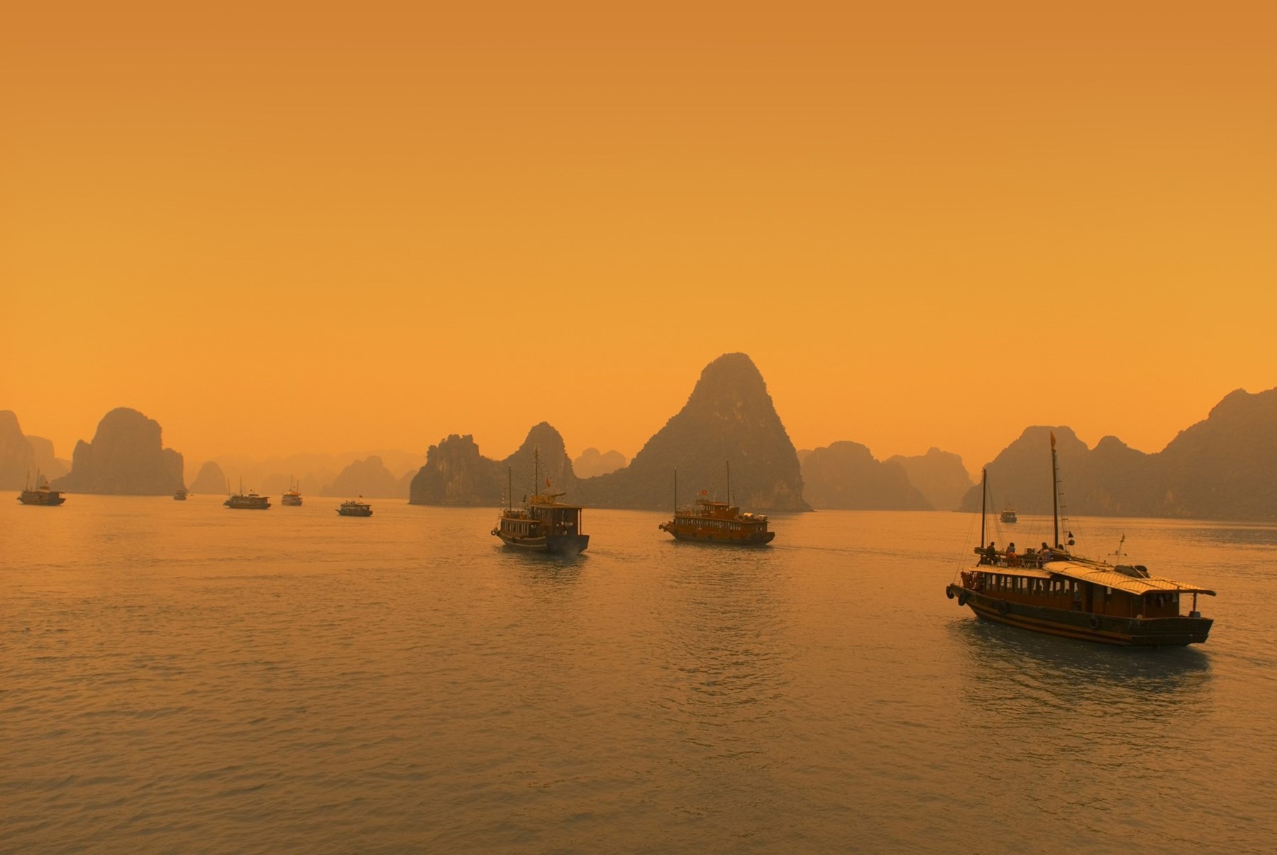 VIETNAM Ha Long Bay At Dusk