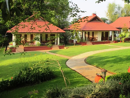 Kandawgyi Hill Resort, Maymyo, Burma 1