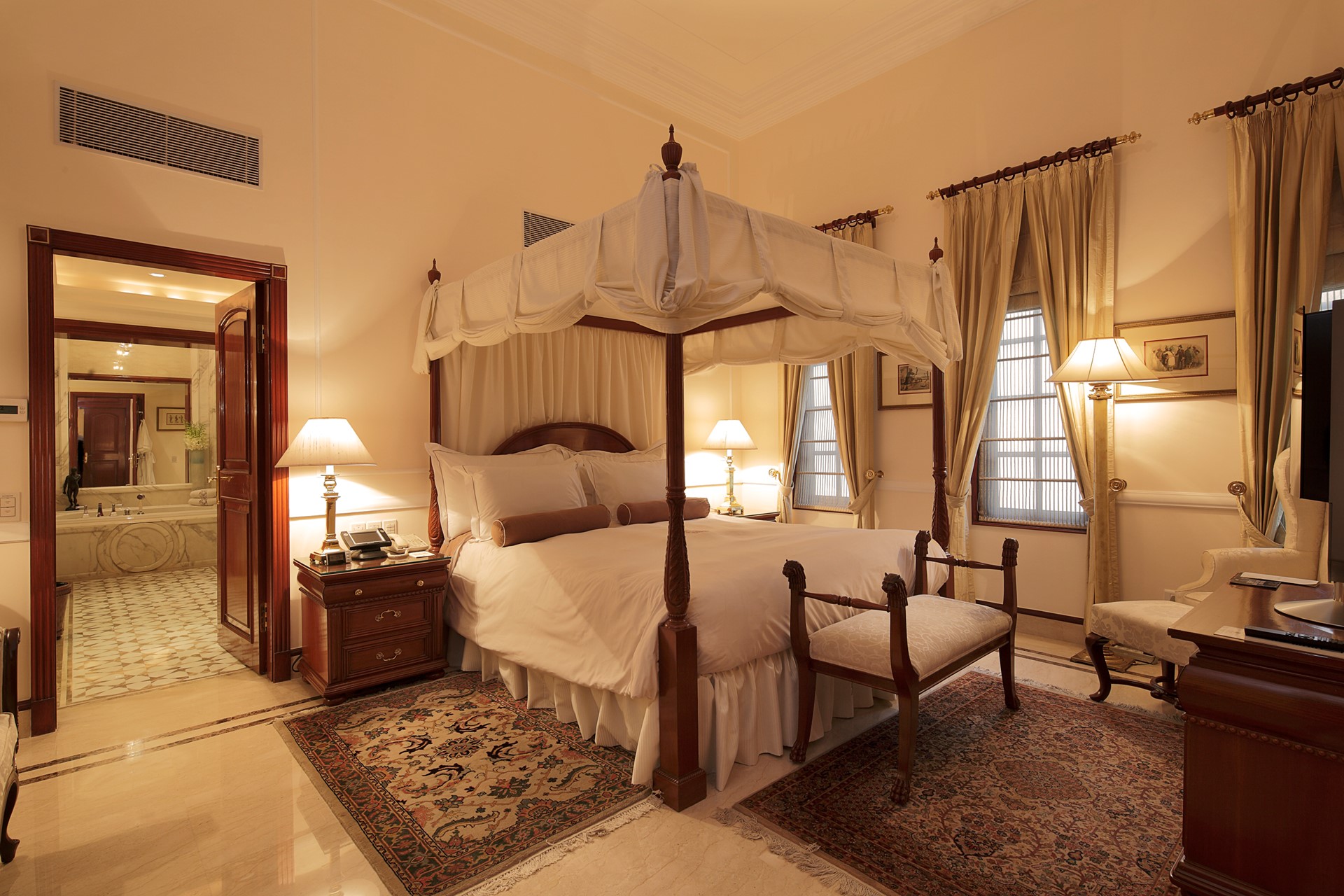 NORTH INDIA - The Imperial Delhi North India Lutyen Suite