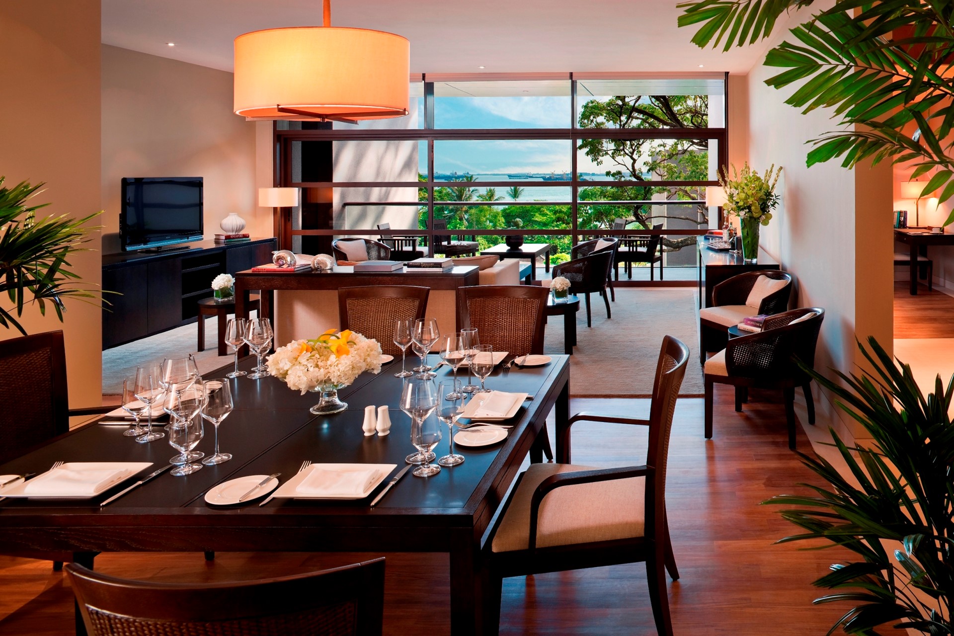 SINGAPORE Capella Simplex Suite