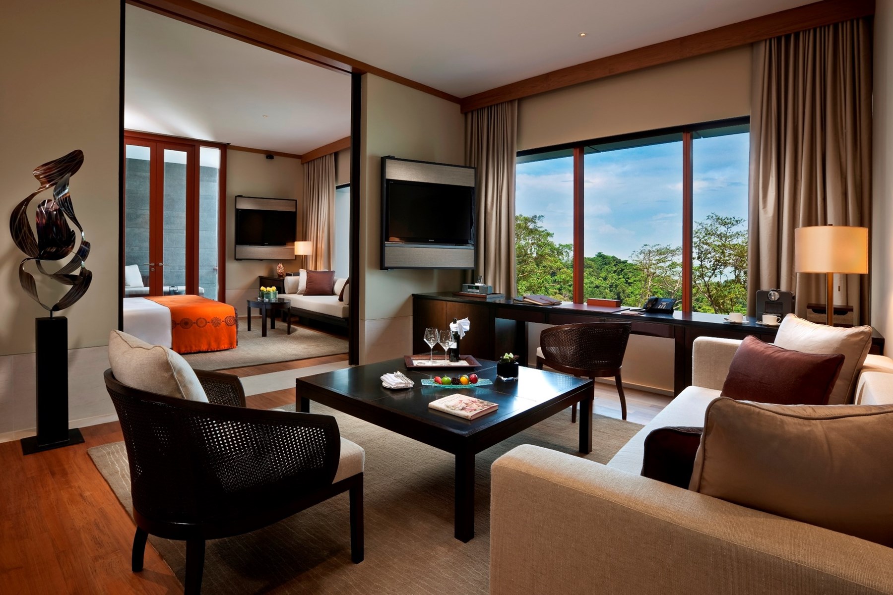 SINGAPORE Capella Suite