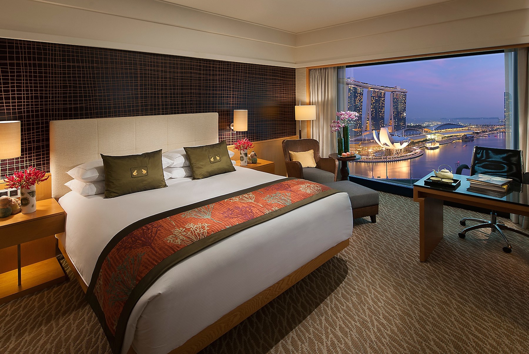 SINGAPORE Mandarin Oriental Premier Harbour Room