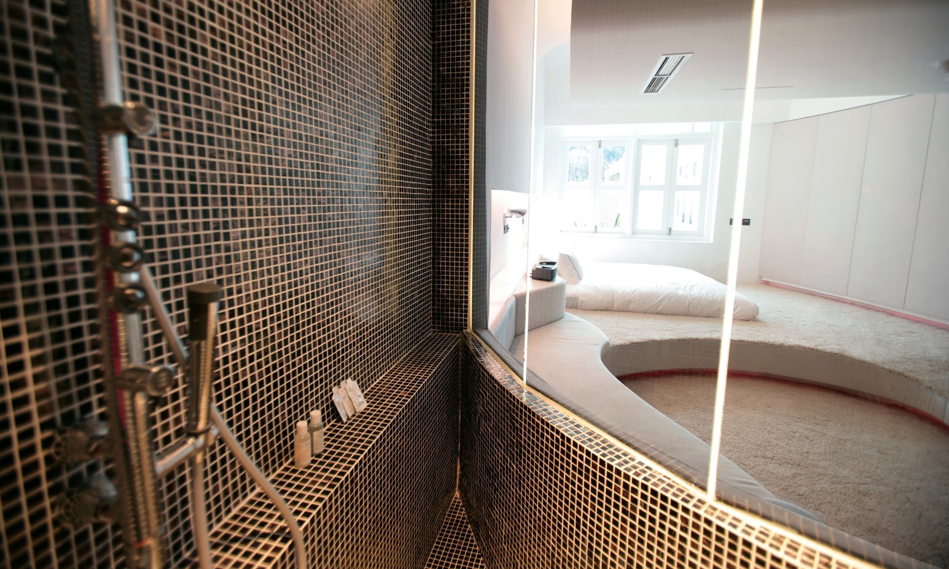 SINGAPORE New Majestic Hotel Singapore Lifestyle Room Fluid By Wykidd Song 2 