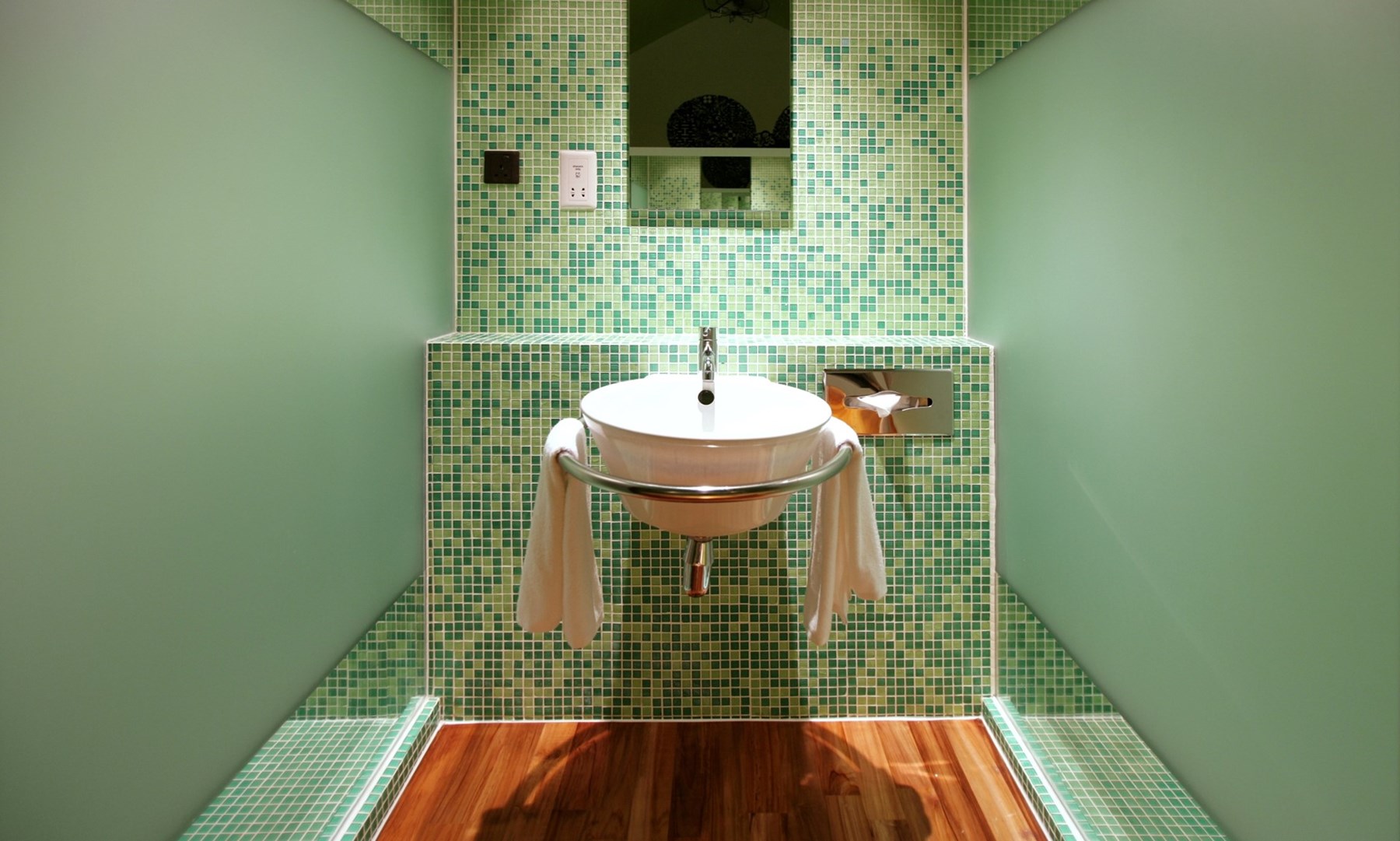 SINGAPORE New Majestic Hotel Singapore Premier Pool Room Dajie By Justin Lee 2