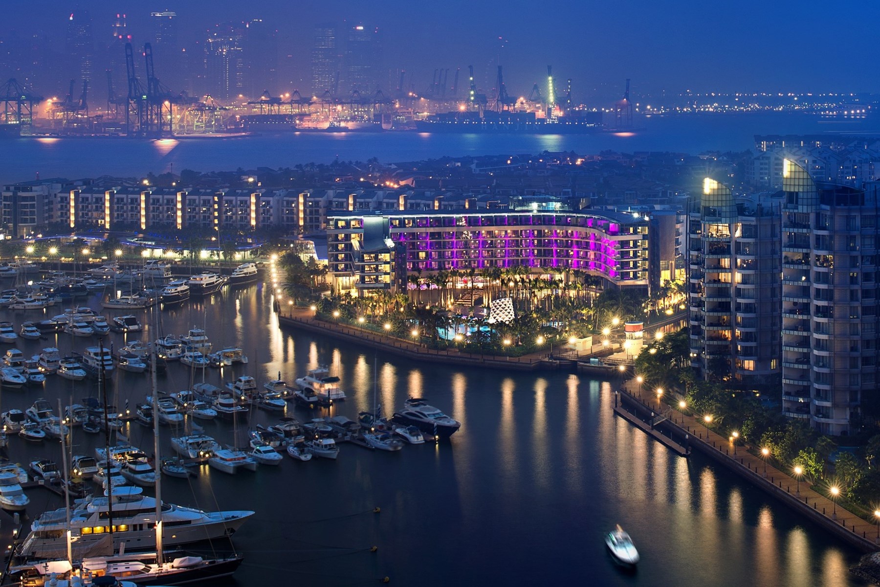 SINGAPORE W Singapore Sentosa Cove Skyline