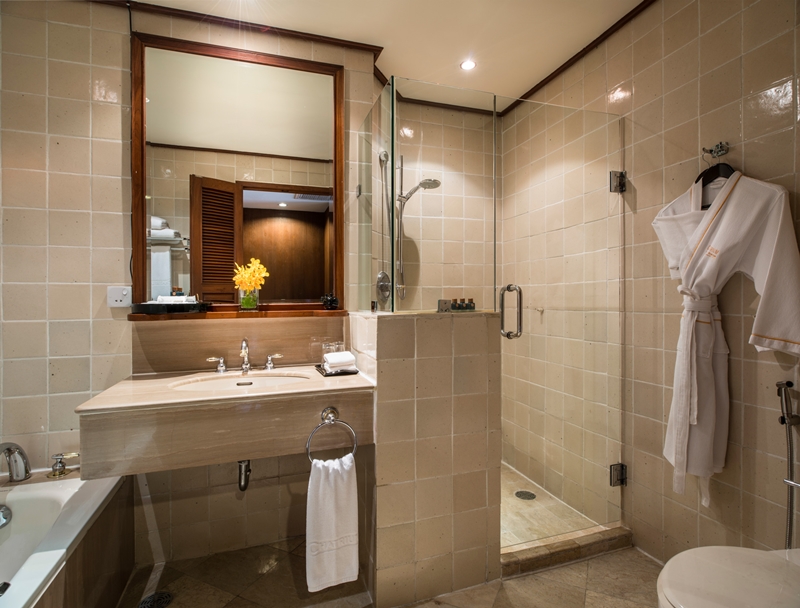 Chatrium Hotel Club Deluxe Bathroom Yangon Burma