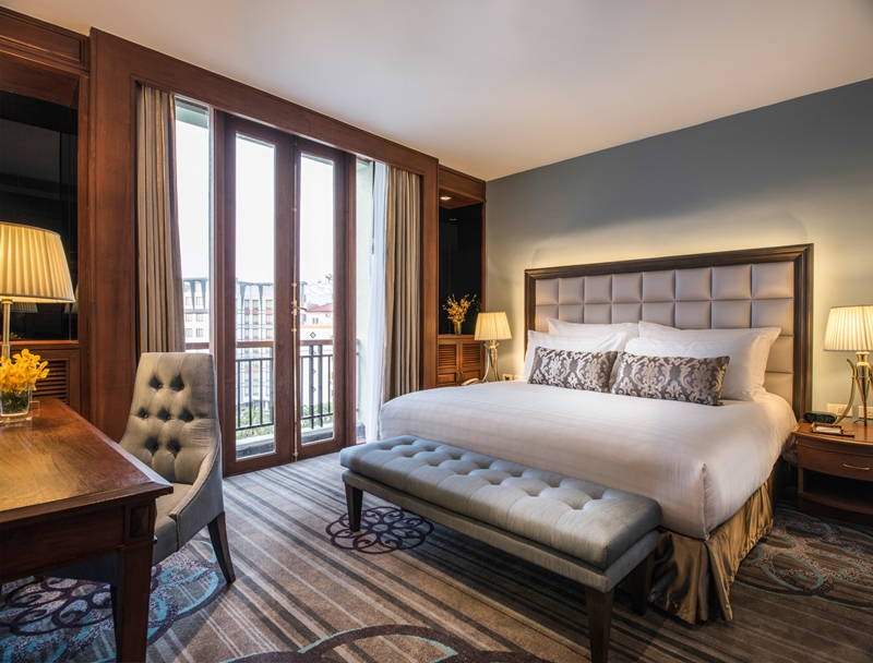 Chatrium Hotel Deluxe Suite Bedroom Yangon Burma