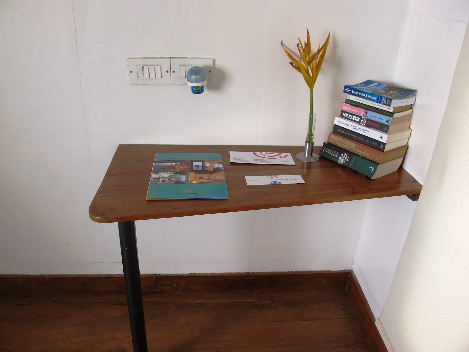 Discovery Houseboat Backwaters Kerala South India 8 