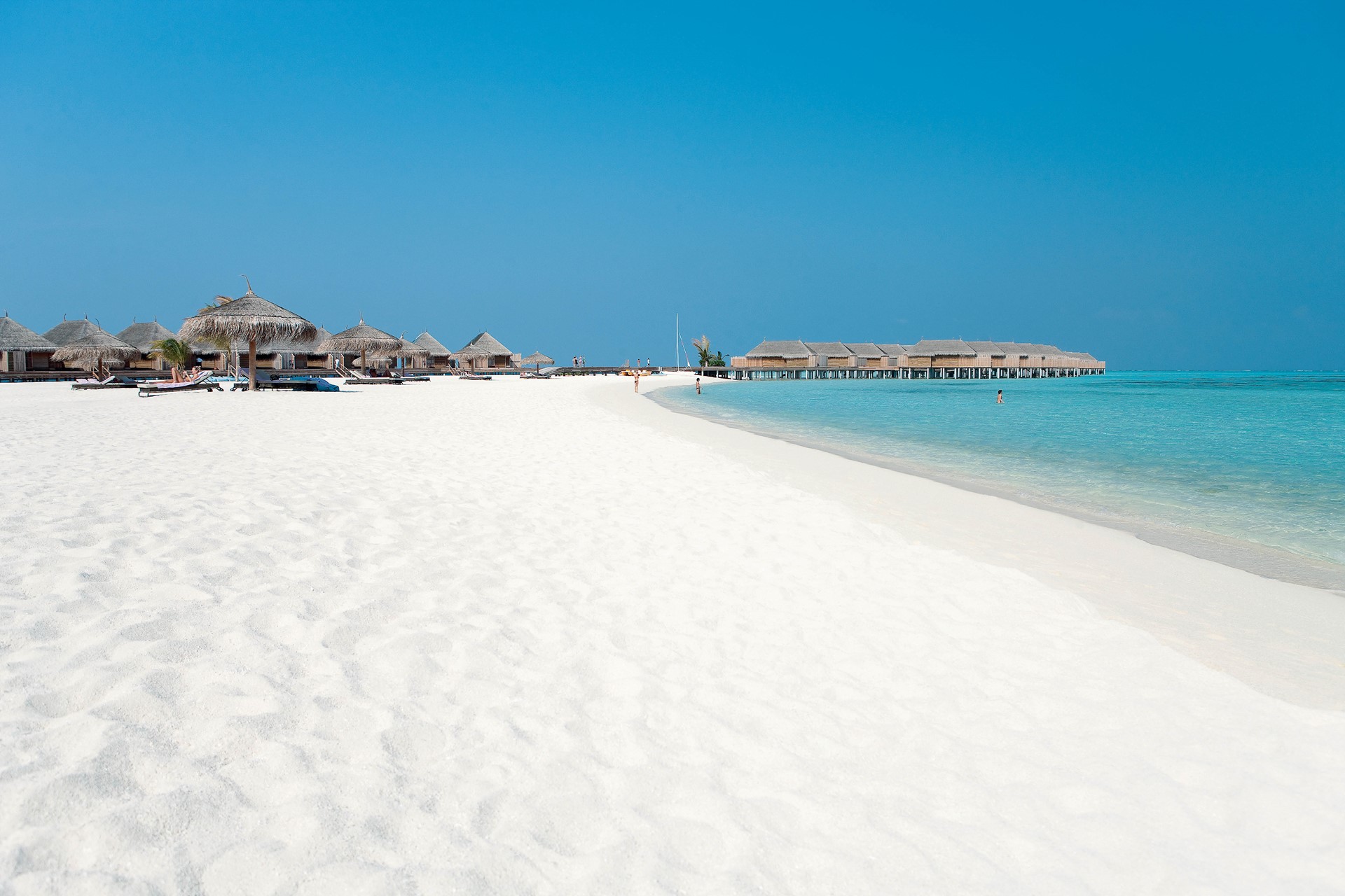 Constance Moofushi The Maldives Ampersand Travel 18 