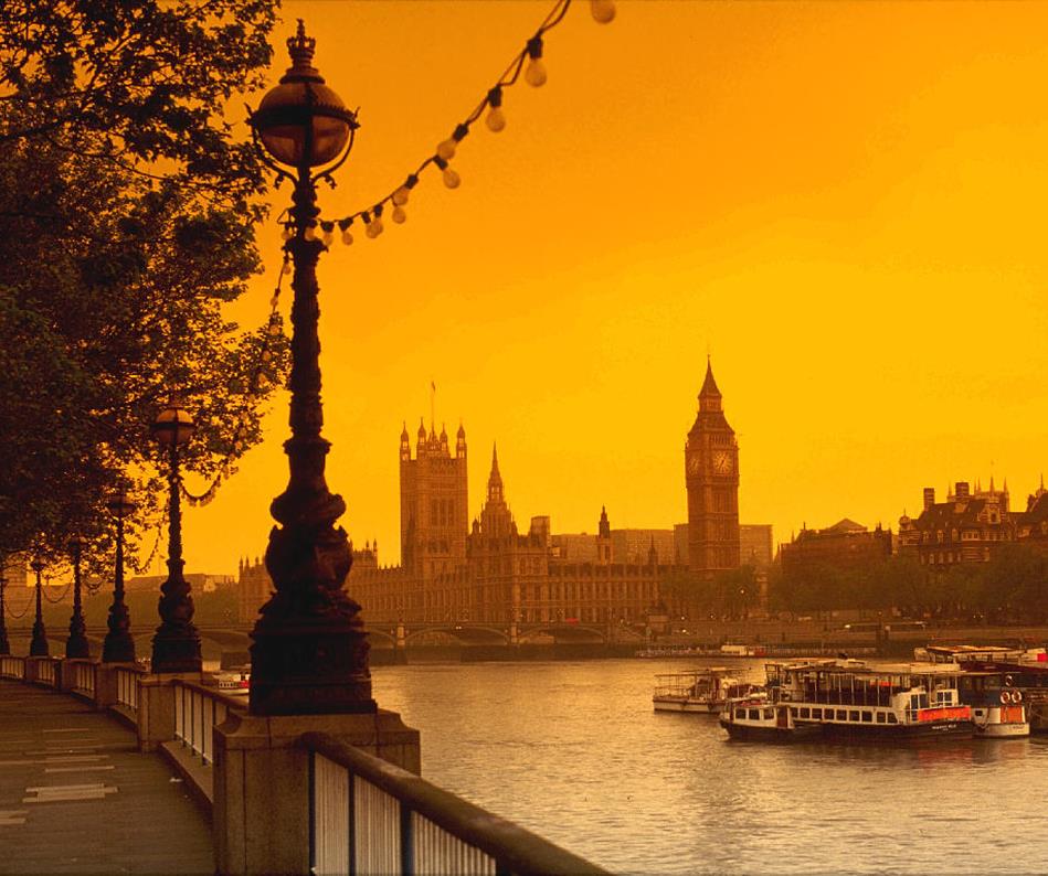 Best UK Travel Blogs | Travel Blogs To Read | 9 | Luxury Travel UK | Decadent UK Retreats: Opulence Awaits | Decision |