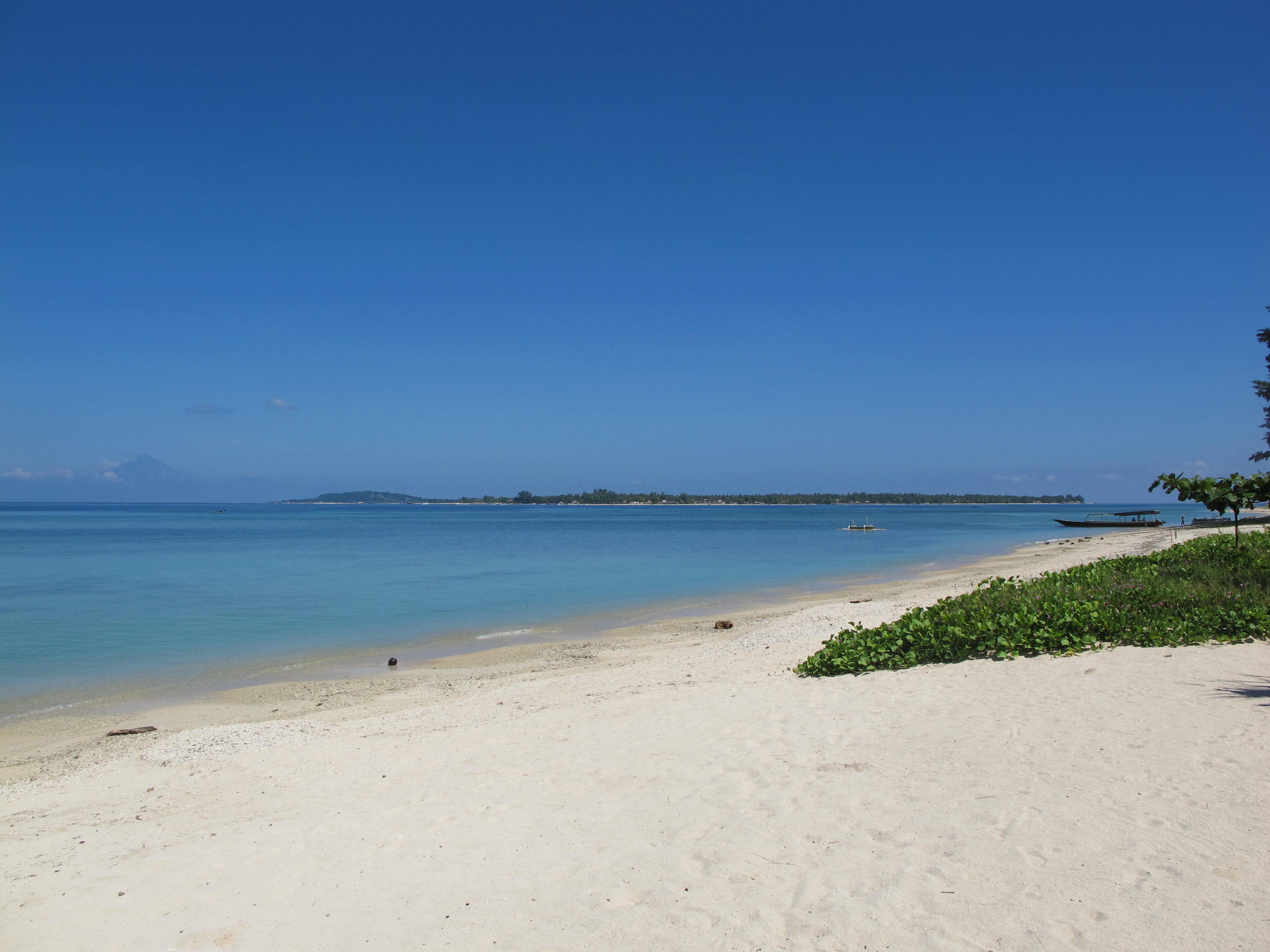 Sira Beach House Lombok Indonesia 14 