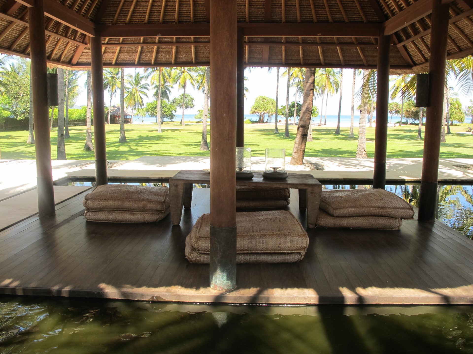 Sira Beach House Lombok Indonesia 13  (1)