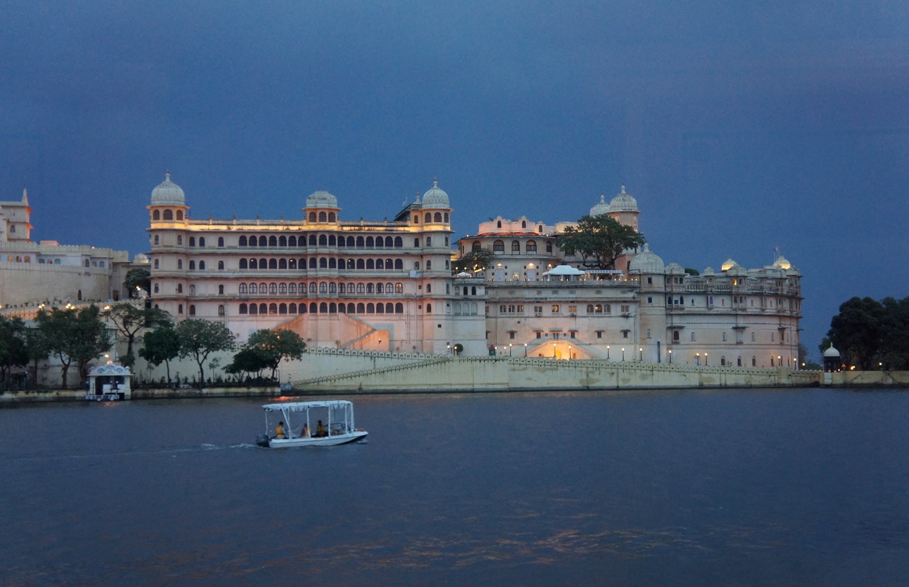 Mr Mrs Buck North India April 2014 16