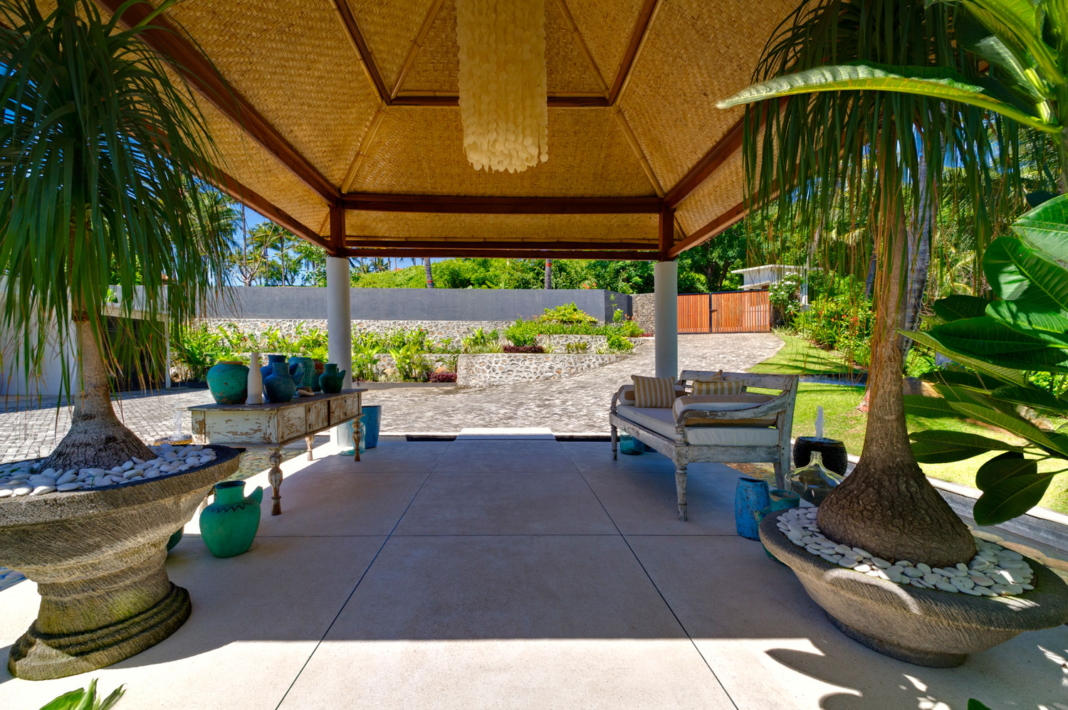 Malimbu Cliff Villa Lombok Indonesia 7 