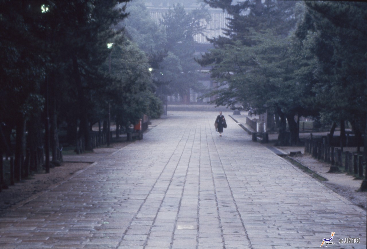 Gardens Architecture And Customs Of Japan 2 
