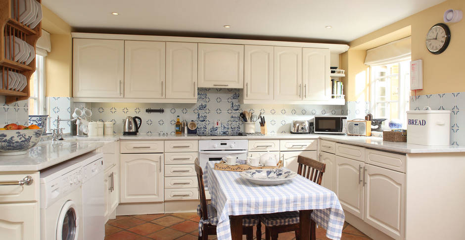 Bruern Cottages Cotswolds UK 14 