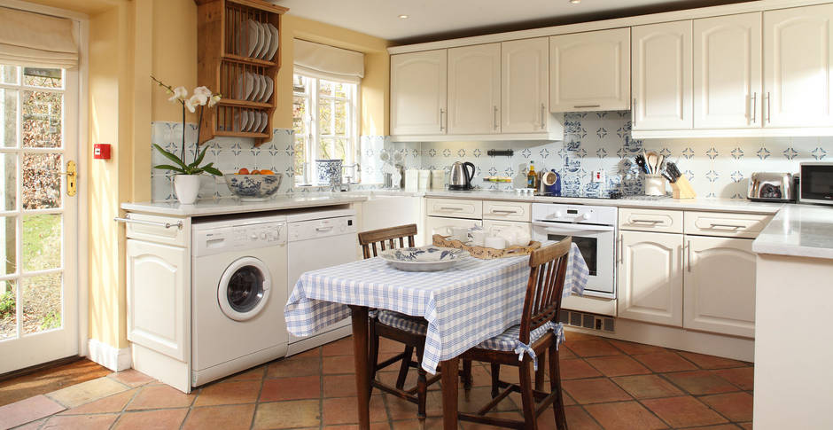 Bruern Cottages Cotswolds UK 19 