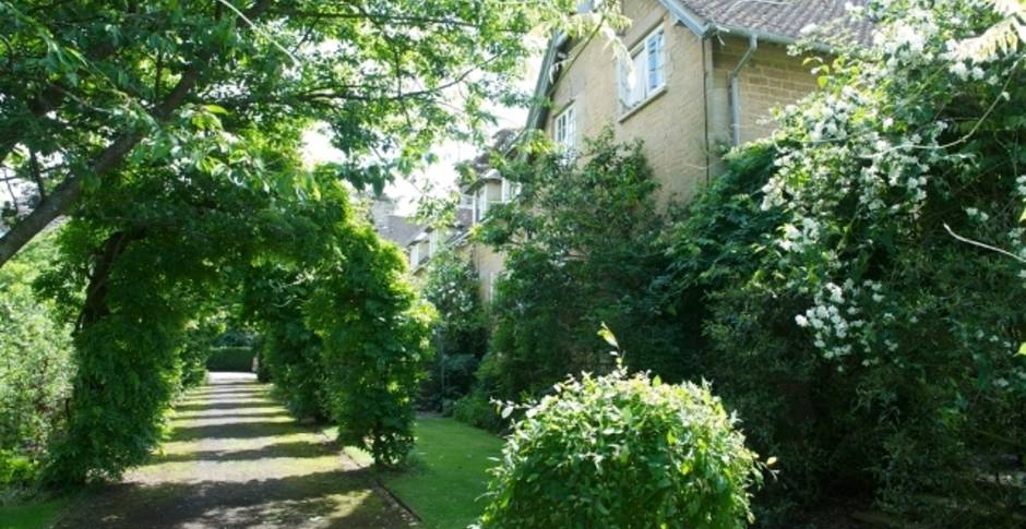 Bruern Cottages Cotswolds UK 1 