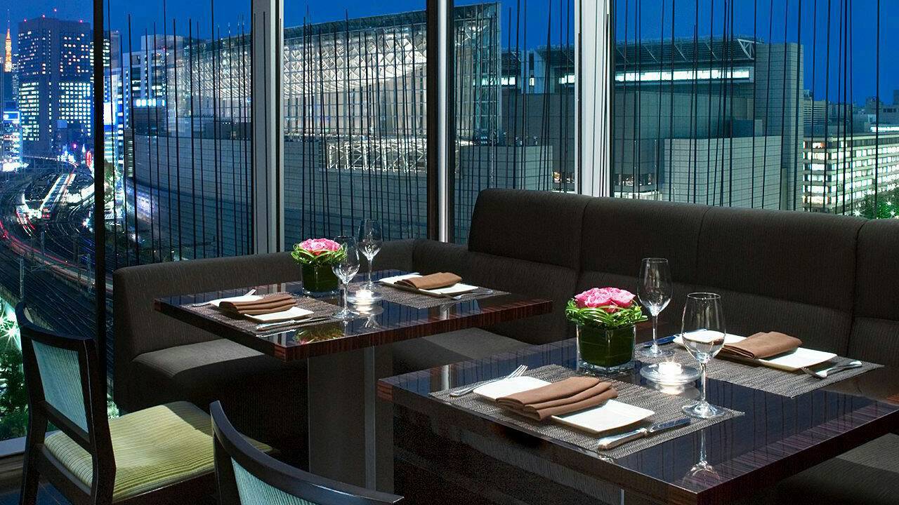 Four Seasons Tokyo Japan 5 