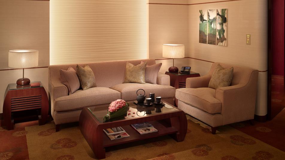 Peninsula Tokyo Japan 3 