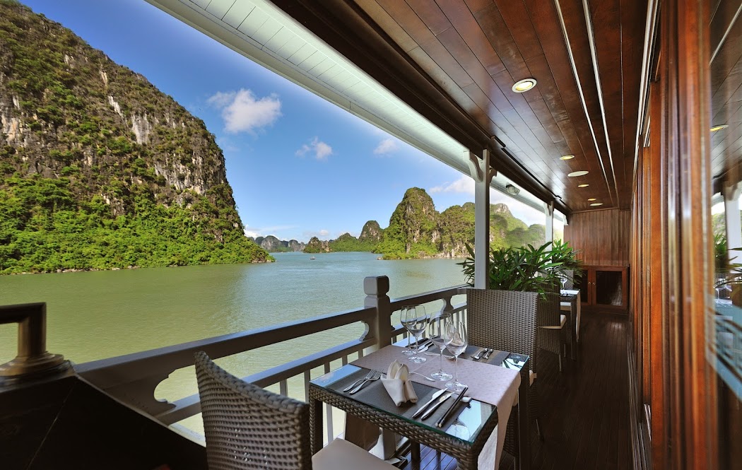 Paradise Peak Halong Bay Vietnam Boat Cruise 34 