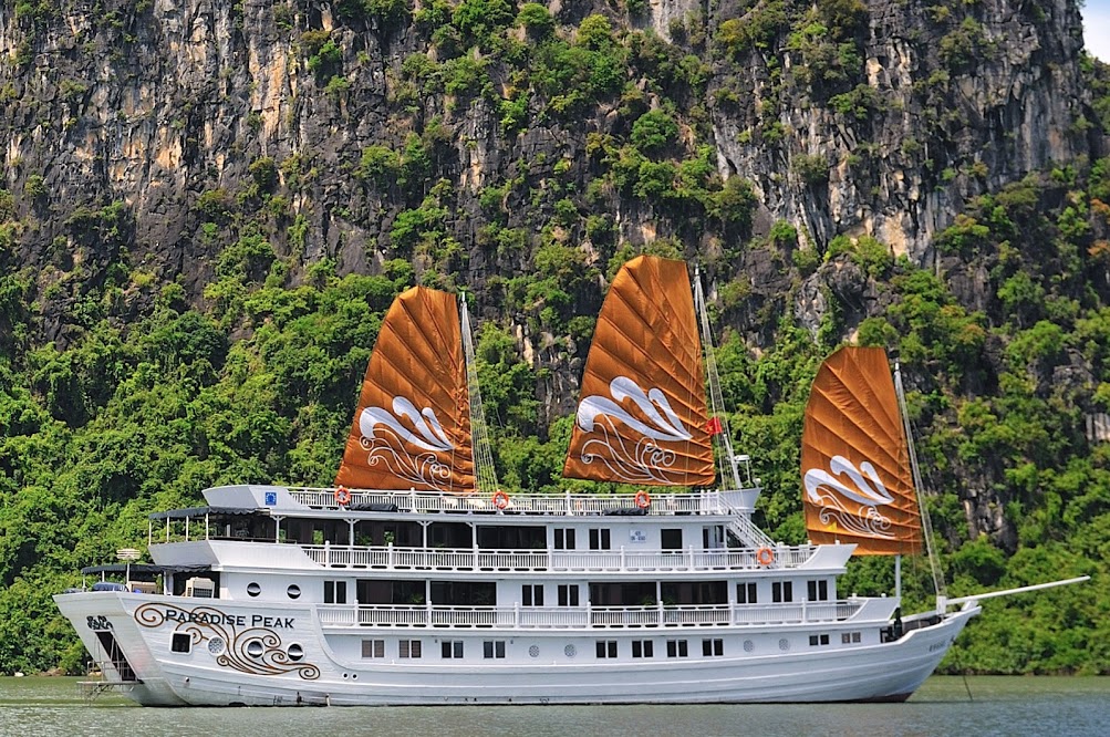 Paradise Peak Halong Bay Vietnam Boat Cruise 5 