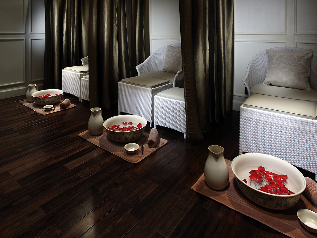 Sofitel Legend Metropole Hanoi Vietnam 9  (1)