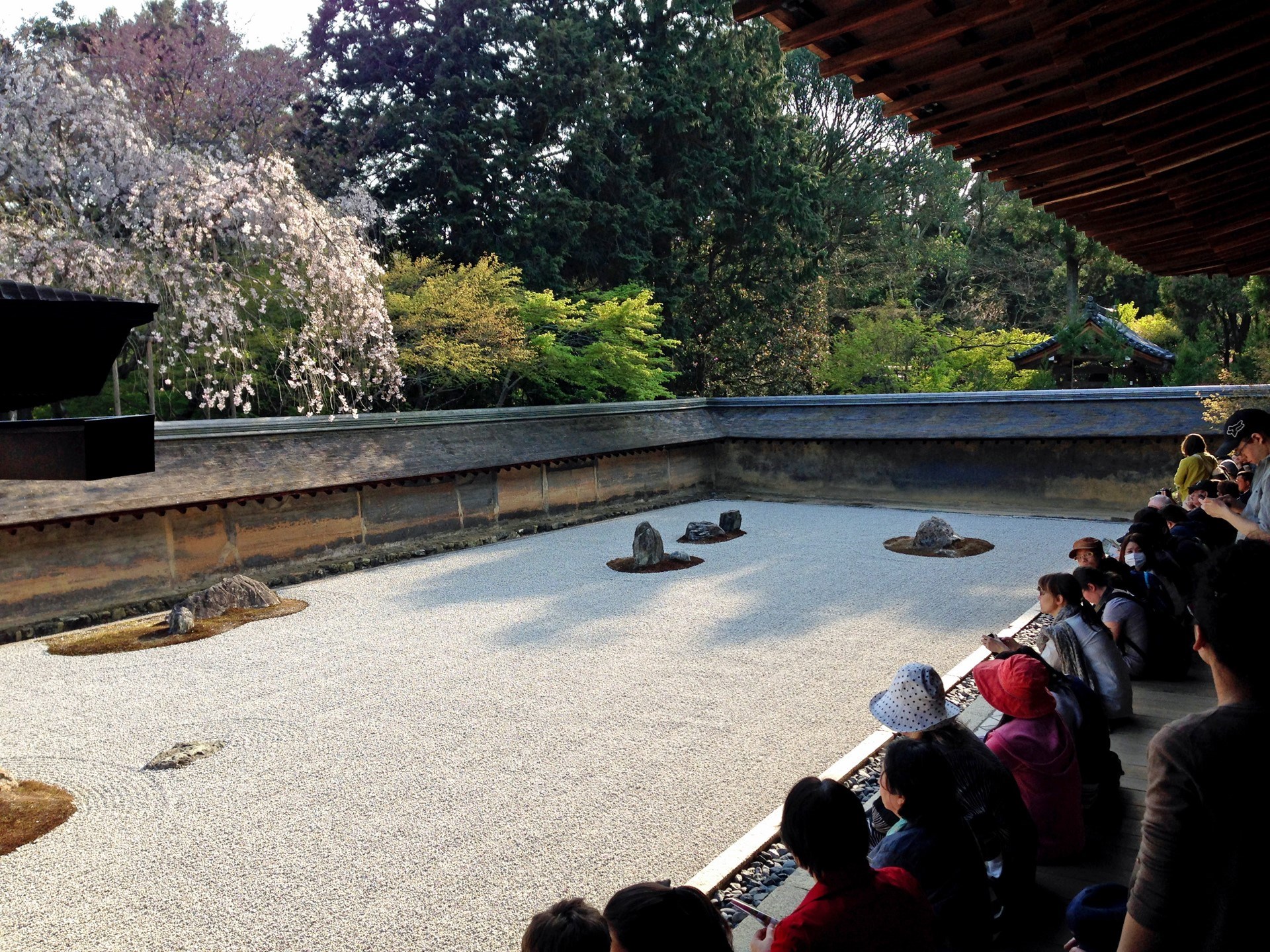 JAPAN It May Not Look Like Much At First Glance But Austere Ryoanji Rock Garden Is A Fine Expression Of Zen Buddhism And Induces A Contemplative State Even At Busy Times