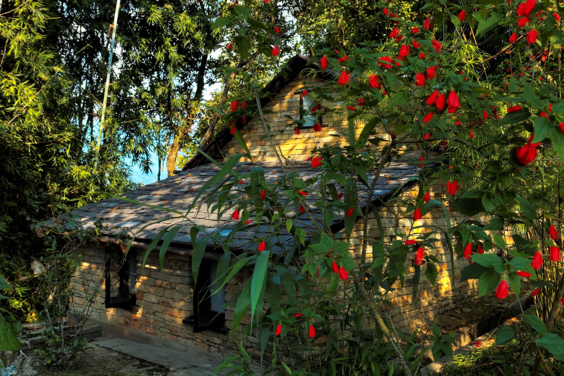 Tiger Mountain Pokhara Lodge Pokhara Nepal 24 