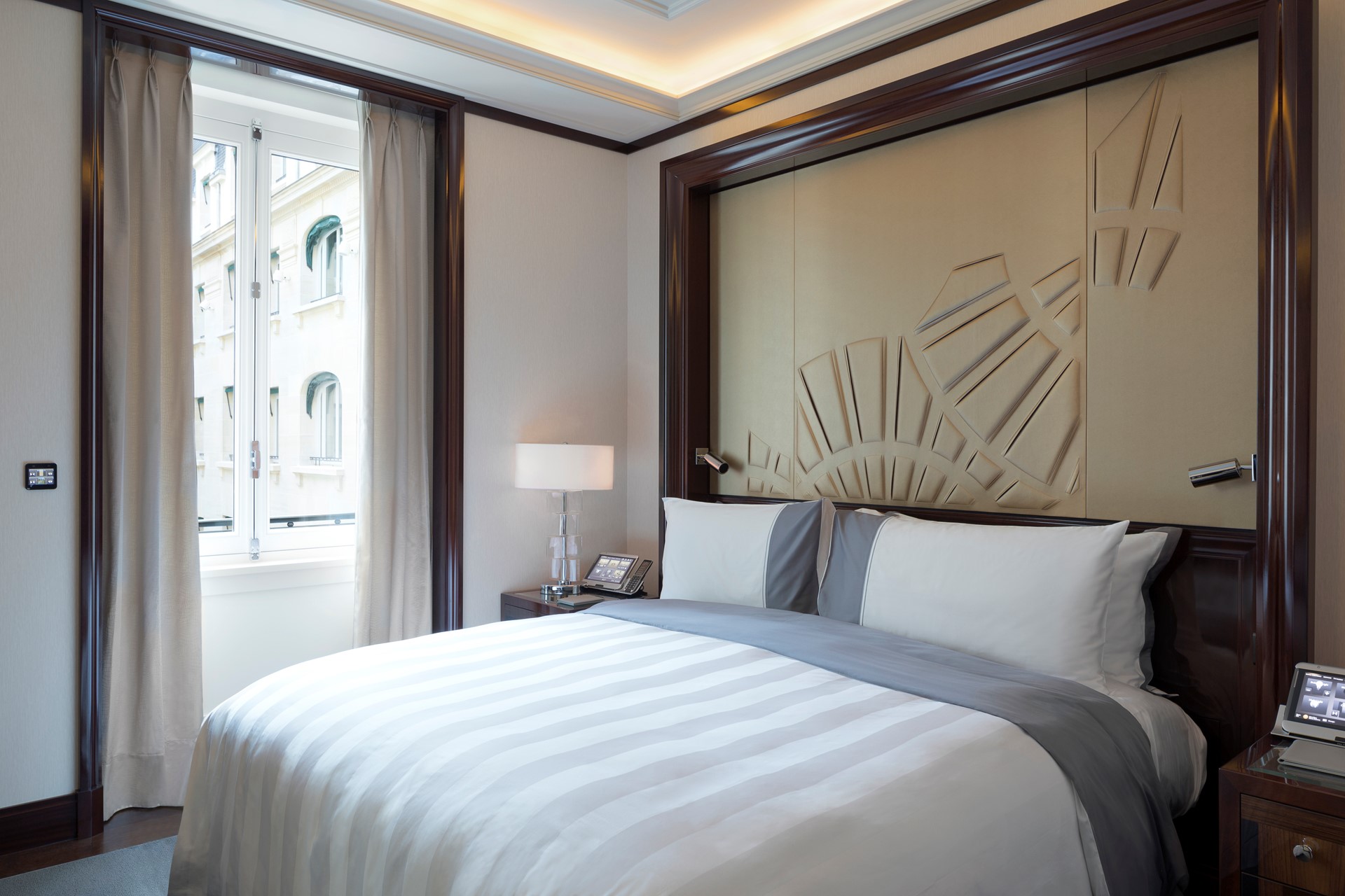 The Peninsula Paris France 17 