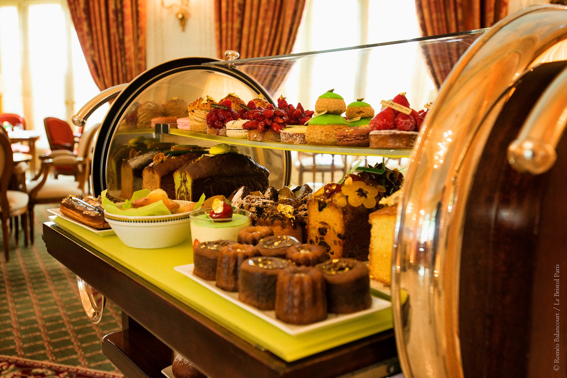 Le Bristol Paris France 16 