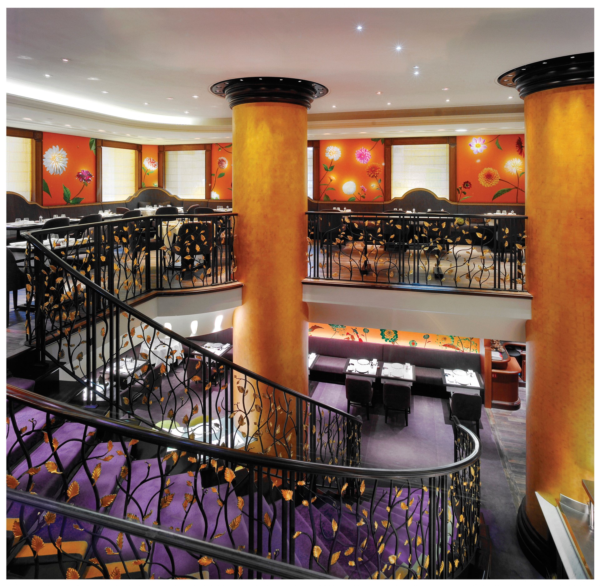 Le Bristol Paris France 1 