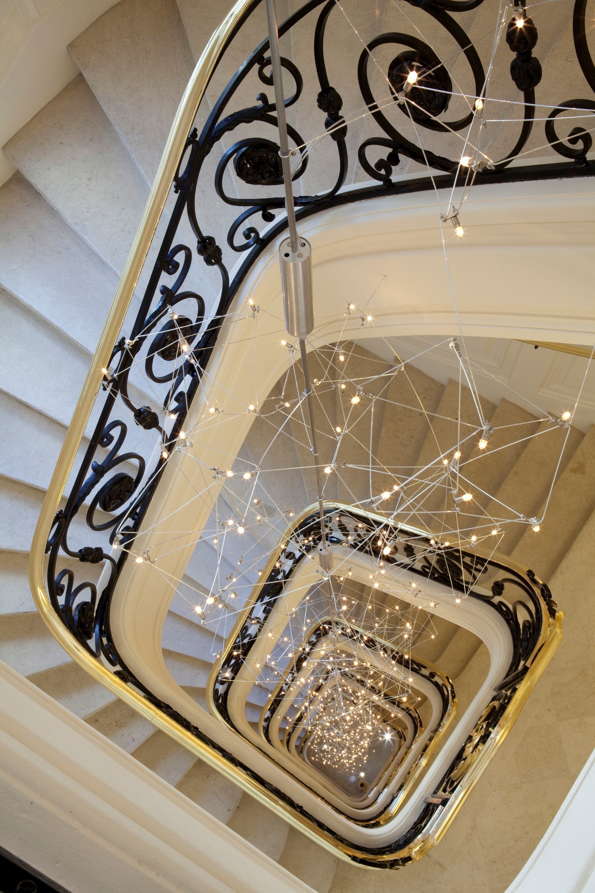 Le Bristol Paris France 2 