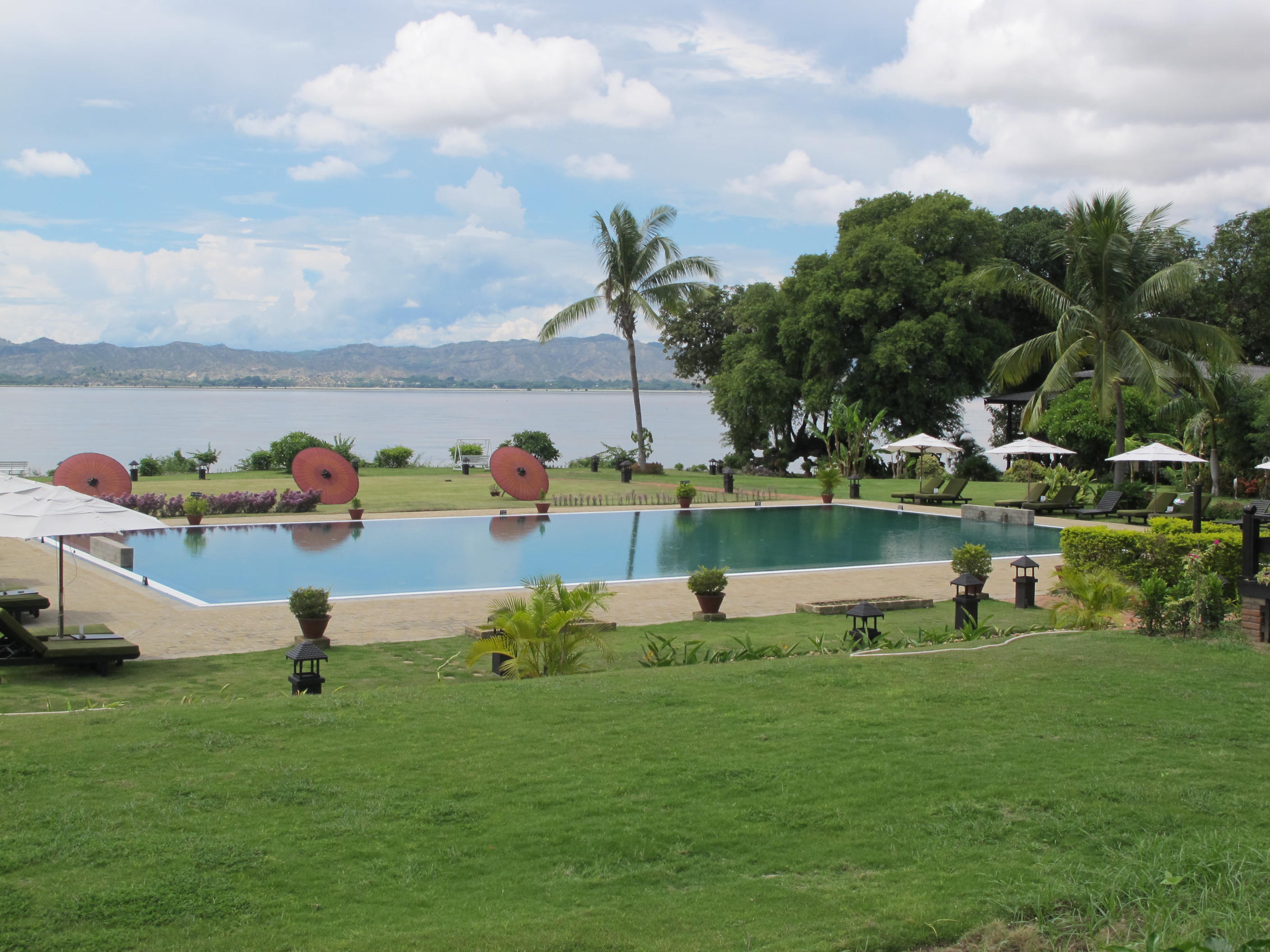 Thiripyitsaya Bagan Burma 3 