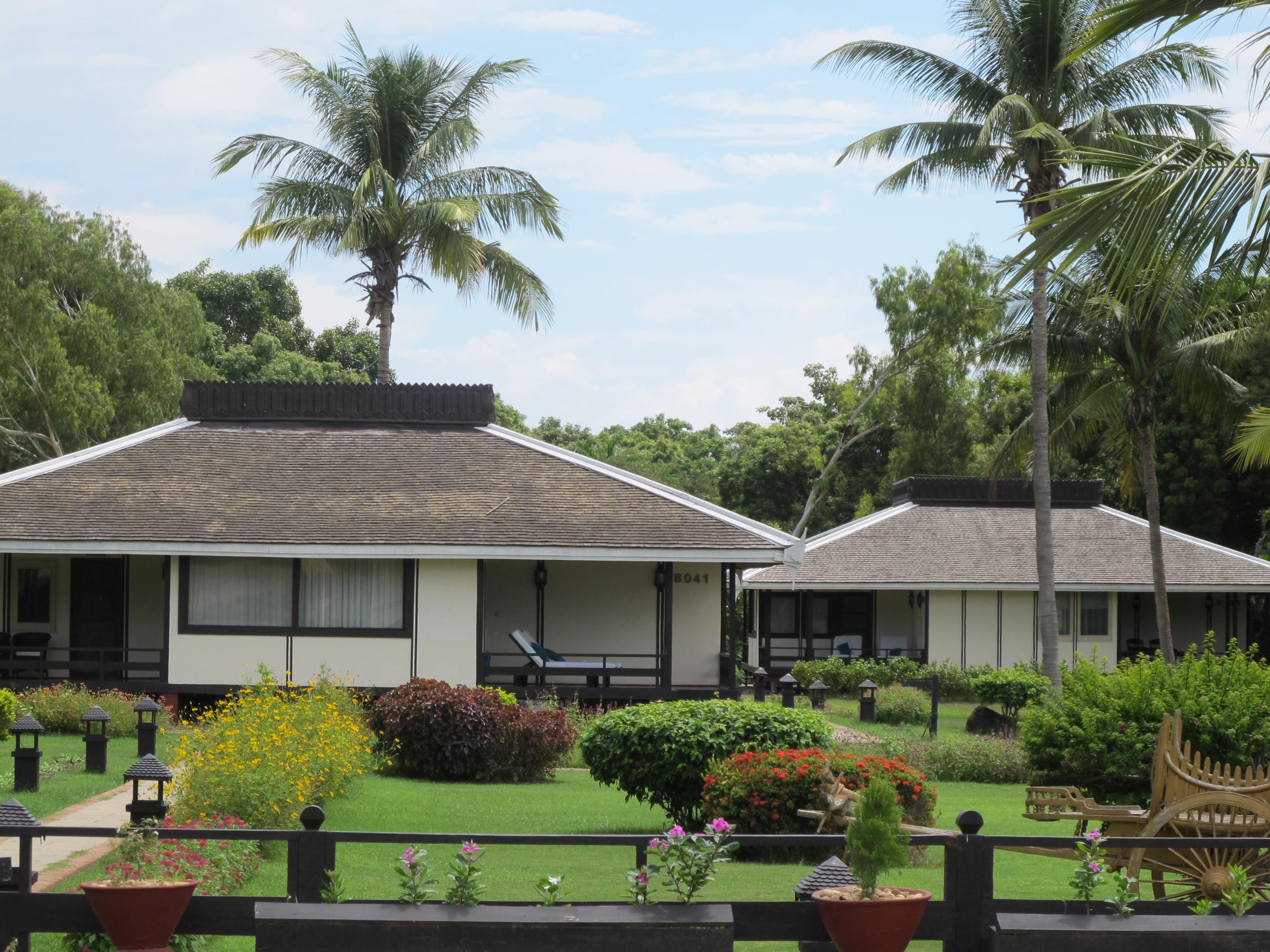 Thiripyitsaya Bagan Burma 4 