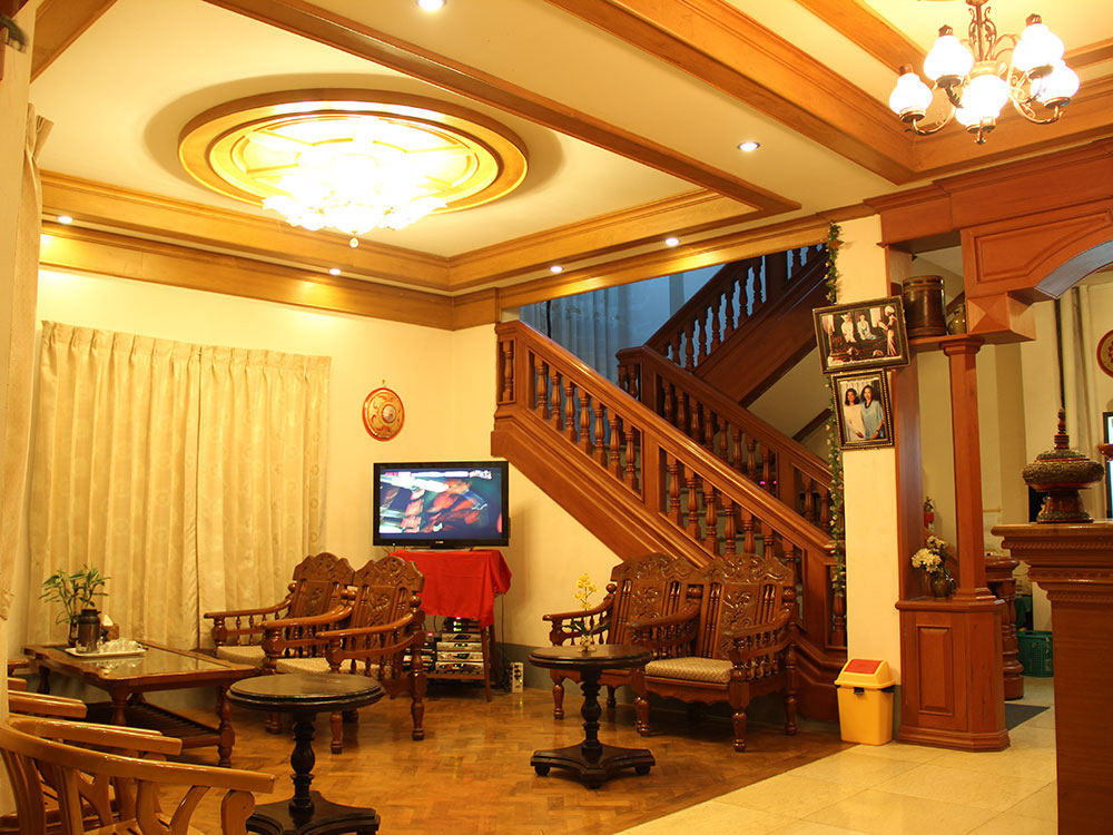 Mr Charles Hotel Hsipaw Burma 4 