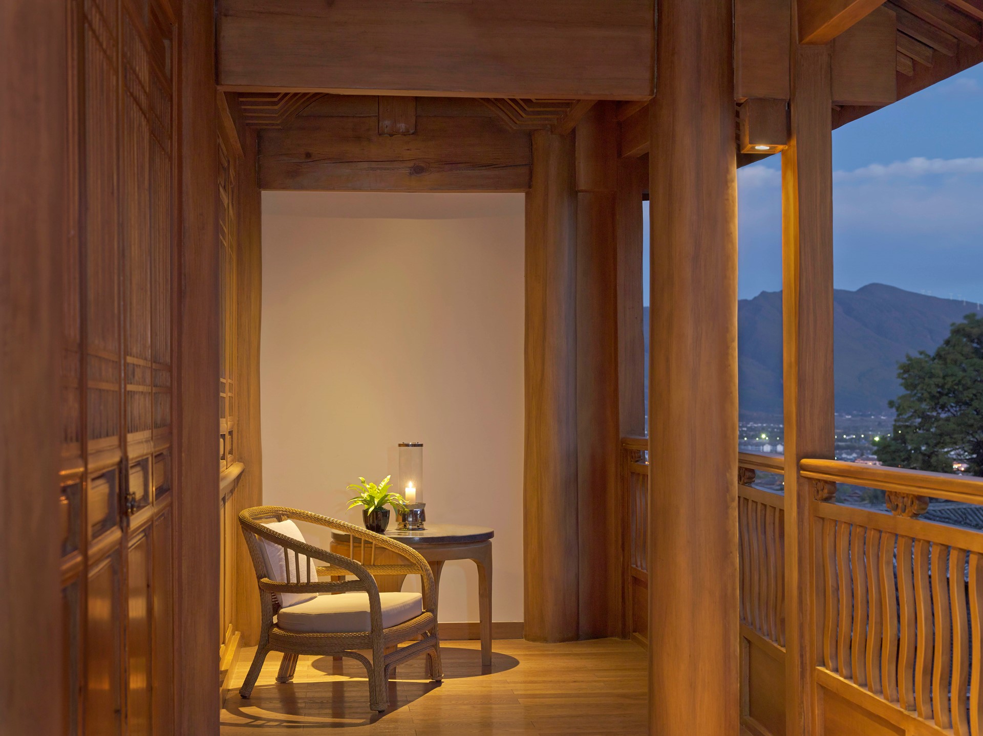 AMANDAYAN Lijiang China 7 